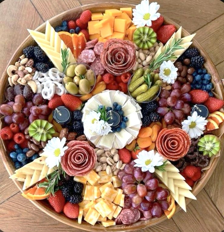 Georgian Bay Charcuterie Box (Optimal for 10)