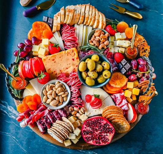 Georgian Bay Charcuterie Box (Optimal for 10)